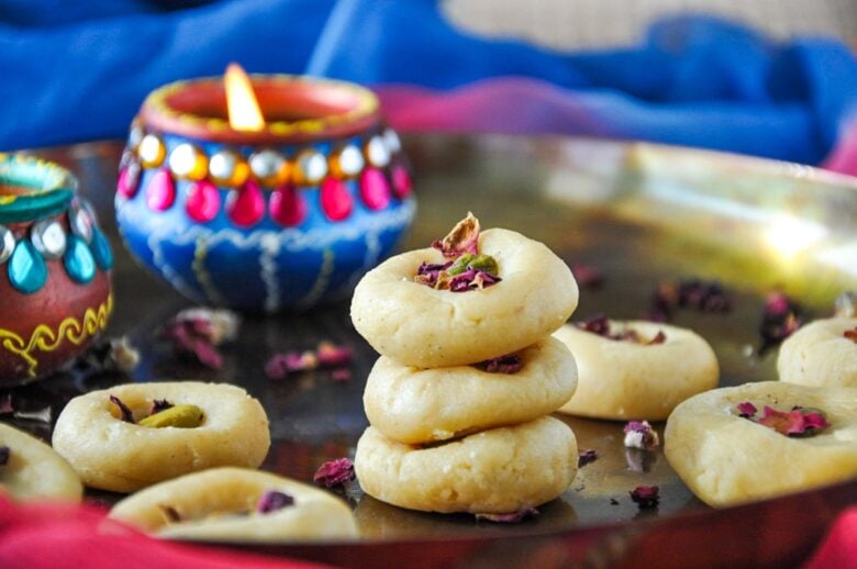 Milk Peda | Doodh Peda (gluten-free, 5 ingredients)